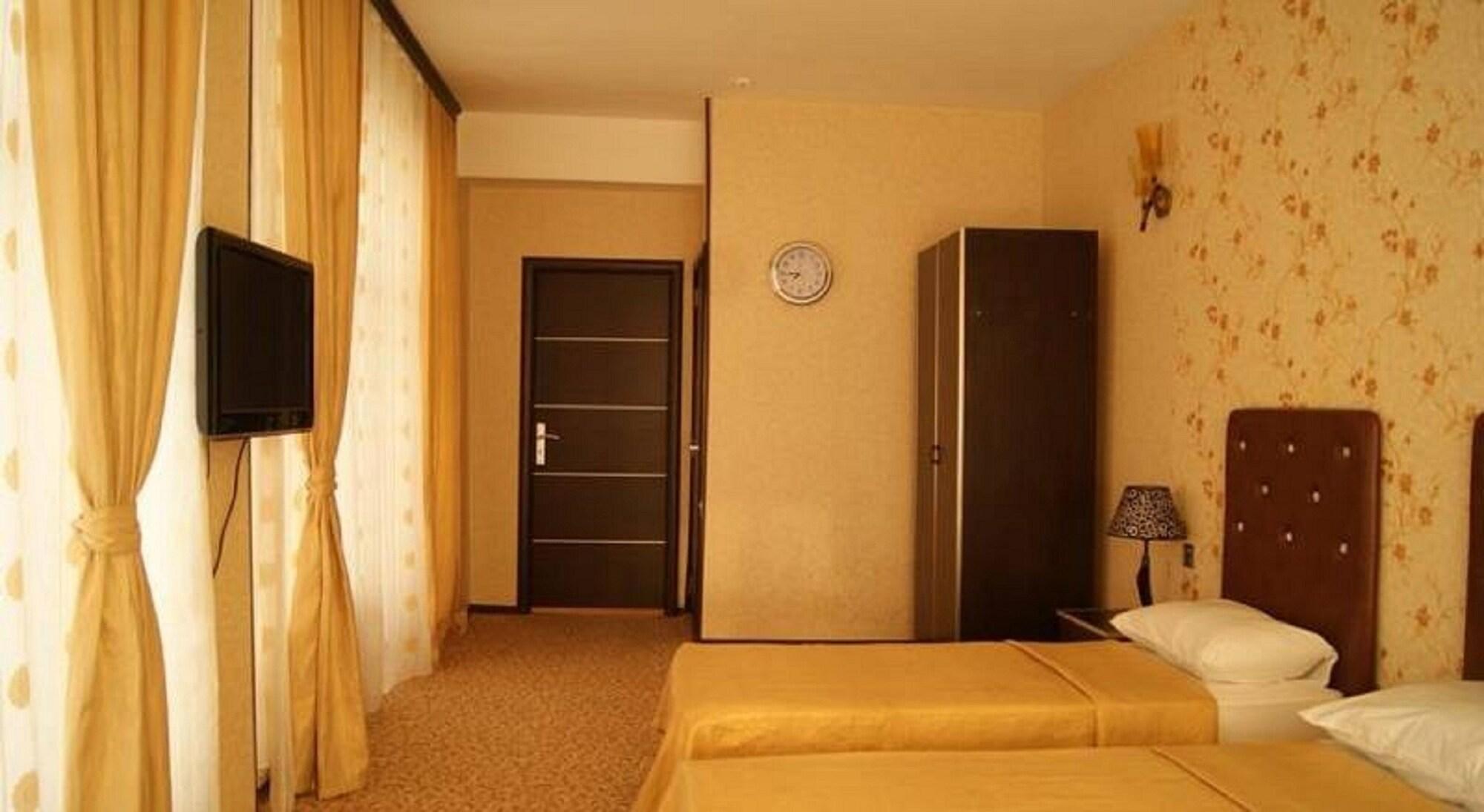 Avand Hotel Baku Extérieur photo