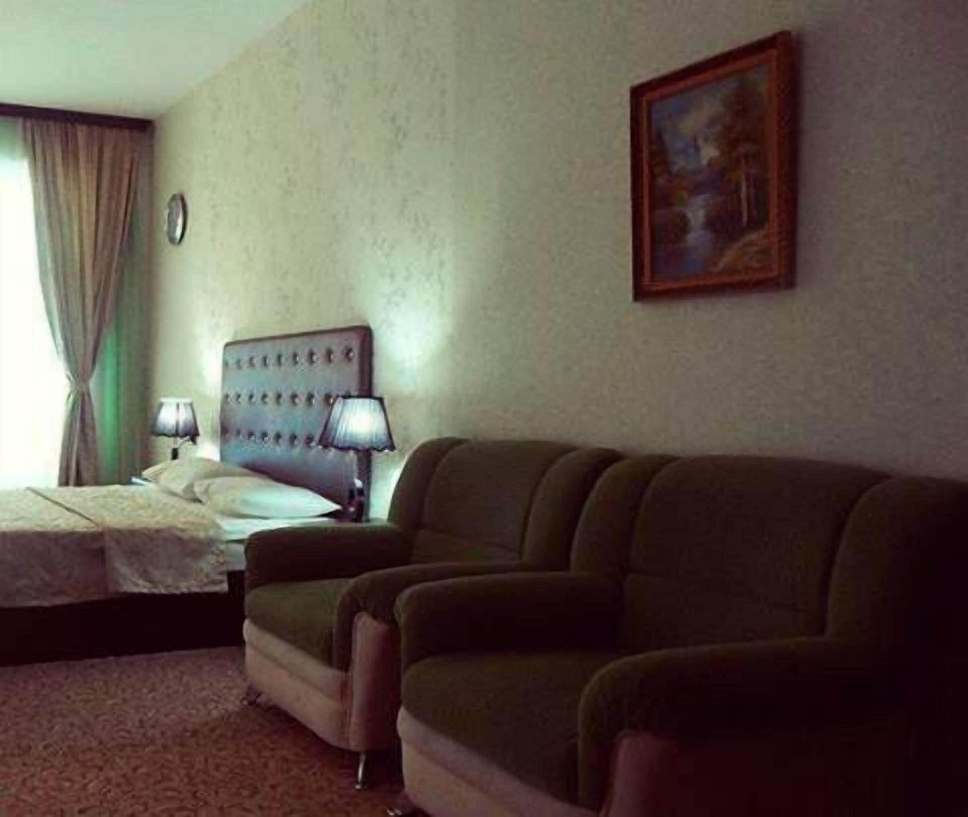Avand Hotel Baku Extérieur photo