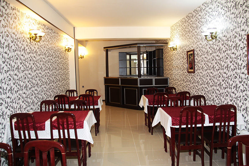 Avand Hotel Baku Extérieur photo