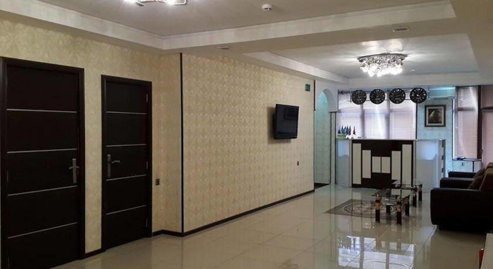 Avand Hotel Baku Extérieur photo